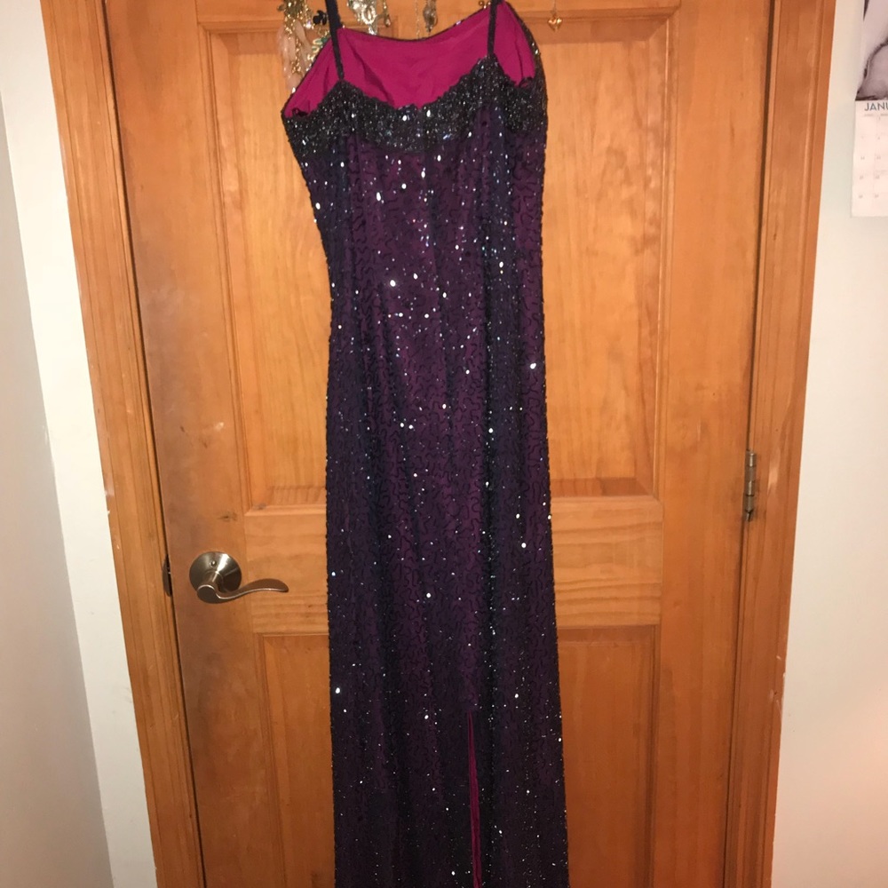Prom dress - Picture 4 of 7